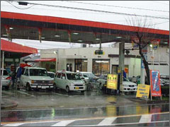 雨の刈谷店